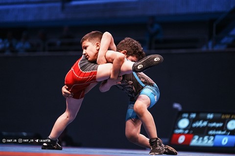 رقابت های کشتی آزاد خردسالان انتخابی استان خوزستان / بندرامام :